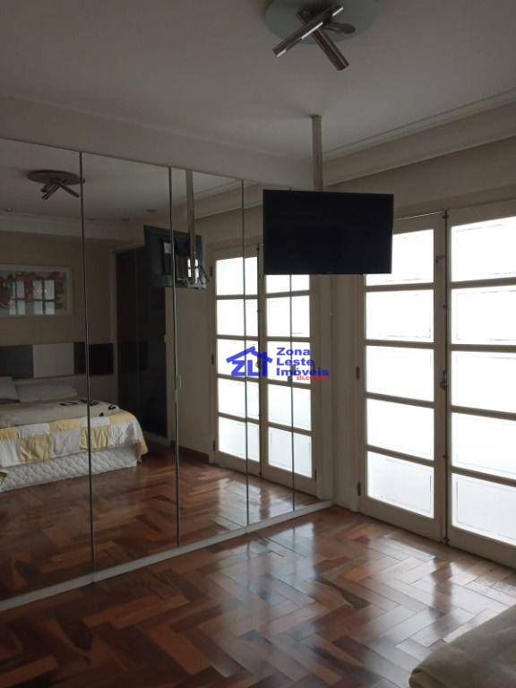 Sobrado à venda com 4 quartos, 350m² - Foto 25