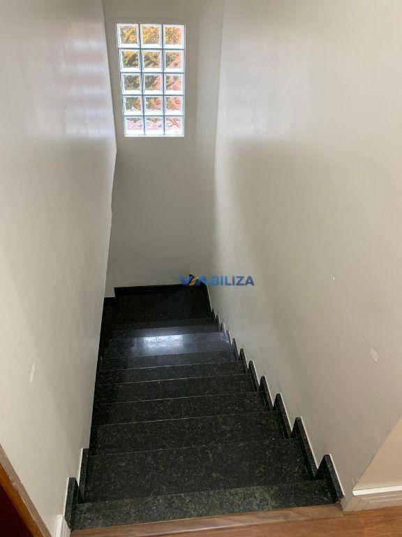 Sobrado à venda com 3 quartos, 130m² - Foto 4