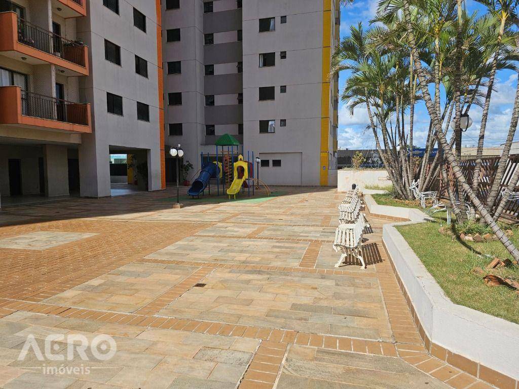 Apartamento à venda com 3 quartos, 82m² - Foto 18