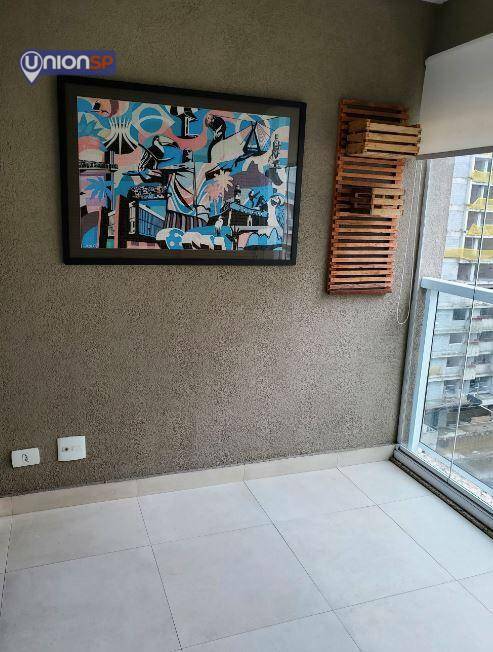 Apartamento à venda com 1 quarto, 35m² - Foto 2