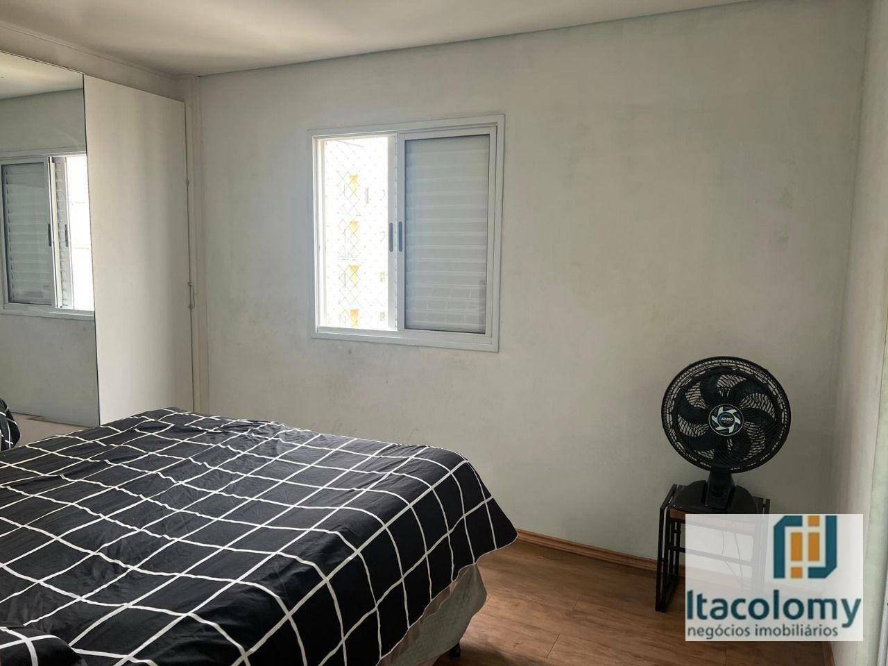 Apartamento à venda com 2 quartos, 61m² - Foto 7