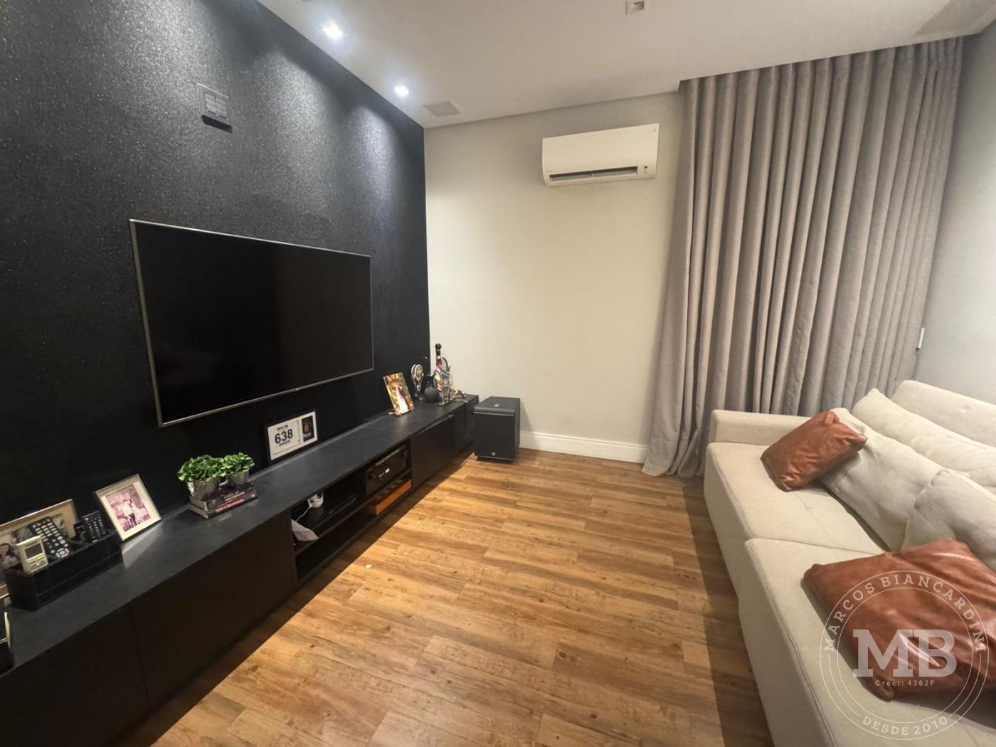 Apartamento à venda com 3 quartos, 131m² - Foto 7