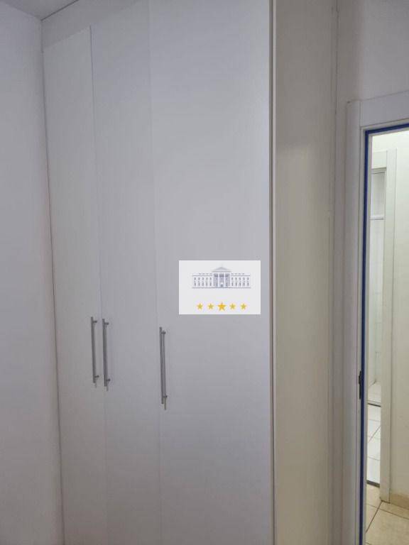 Apartamento à venda com 2 quartos, 70m² - Foto 6