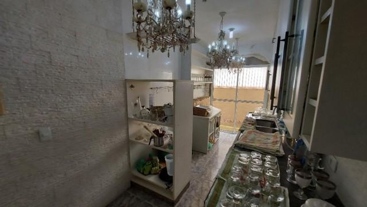 Casa de Condomínio à venda com 4 quartos, 384m² - Foto 13