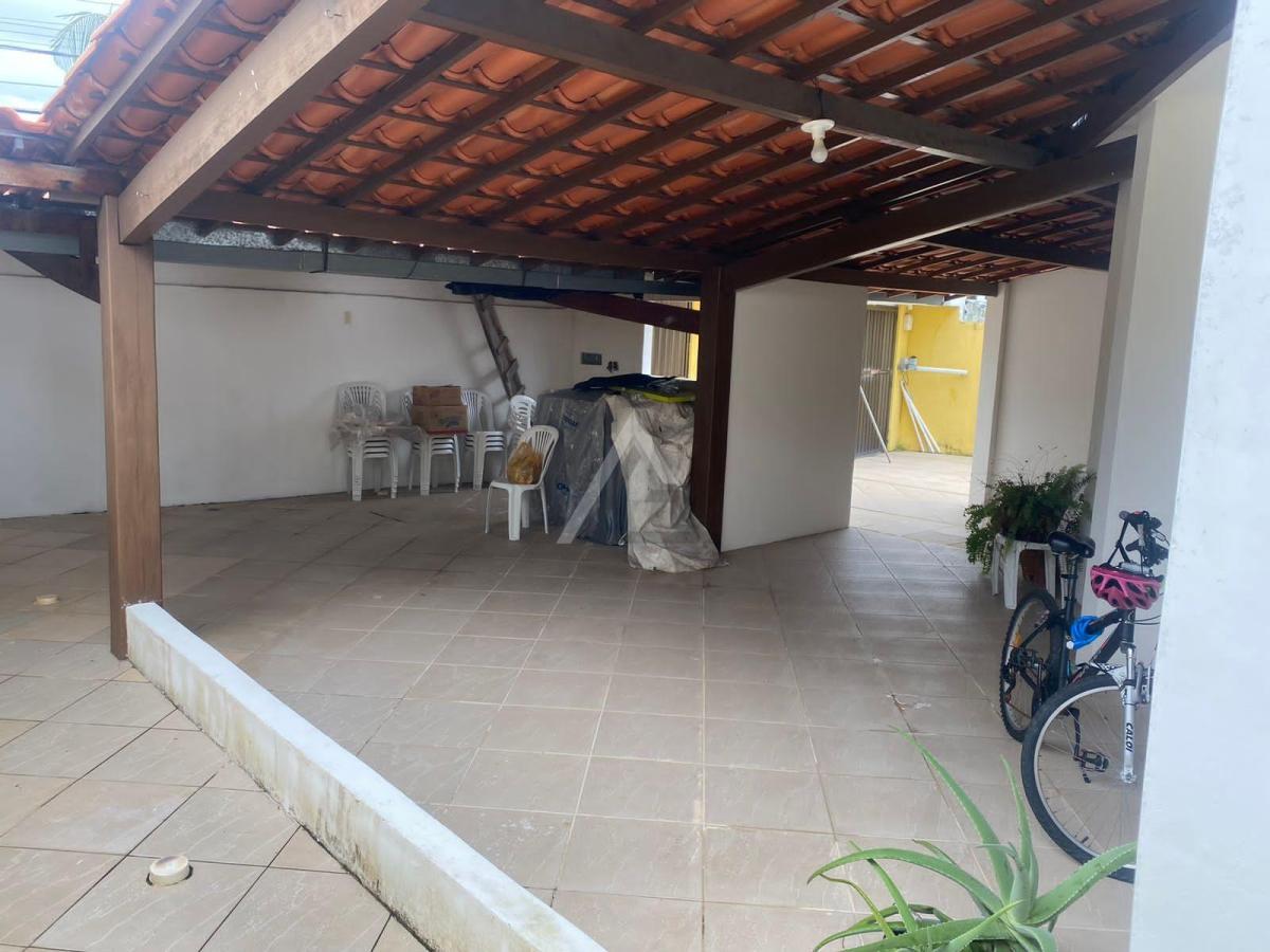 Casa à venda com 6 quartos, 350m² - Foto 6