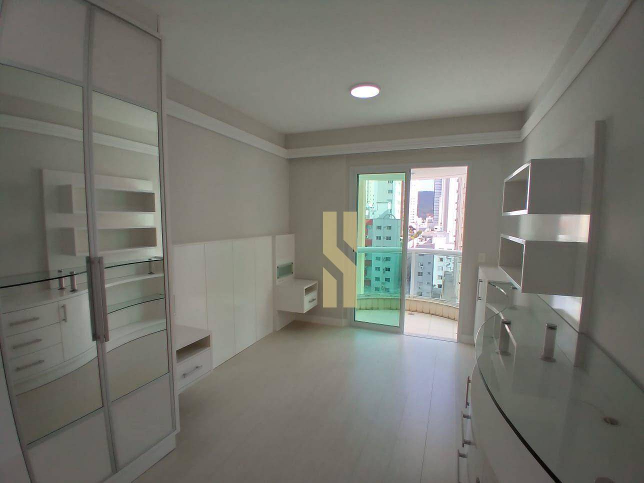 Apartamento à venda com 3 quartos, 138m² - Foto 31