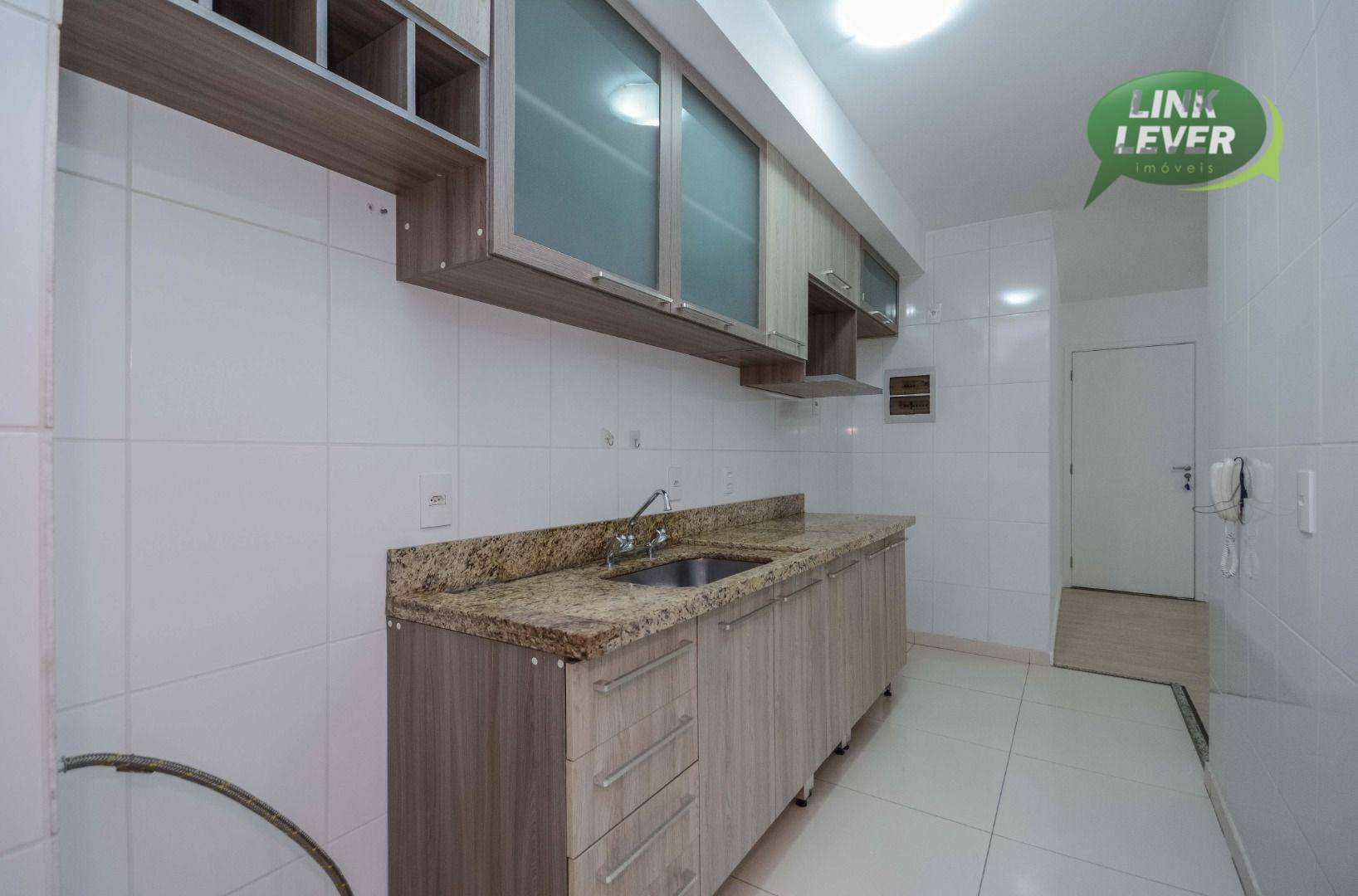 Apartamento para alugar com 2 quartos, 62m² - Foto 30