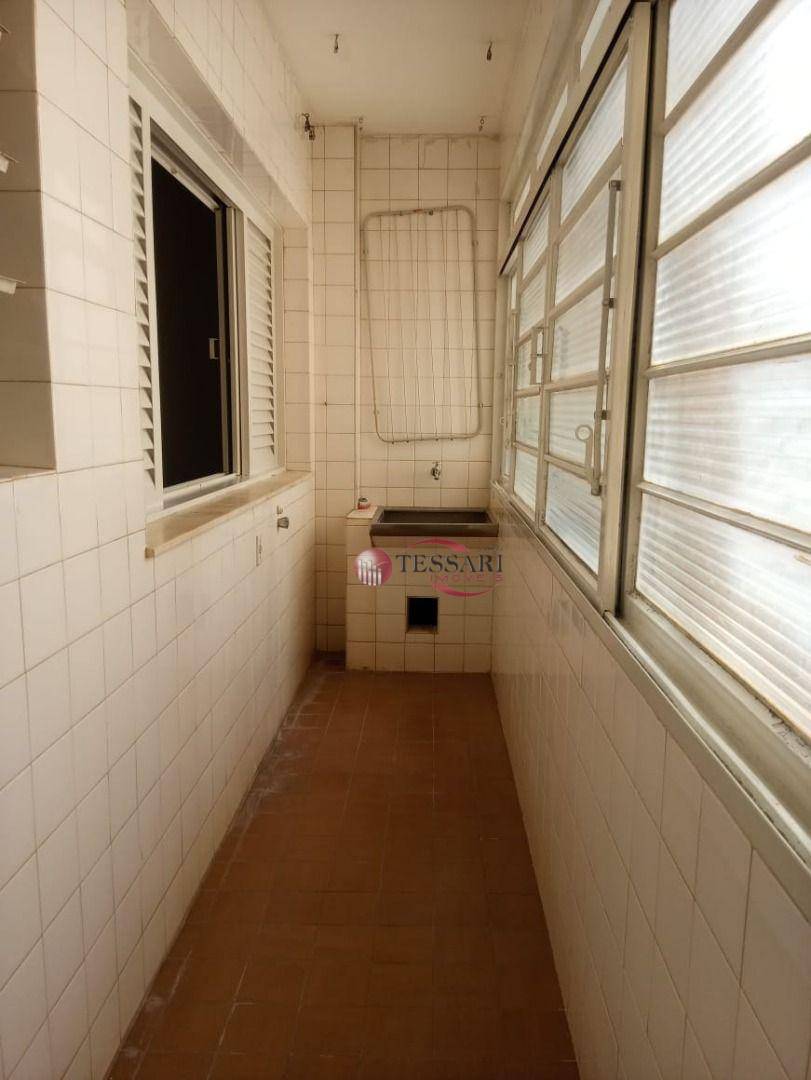 Apartamento para alugar com 2 quartos, 100m² - Foto 17