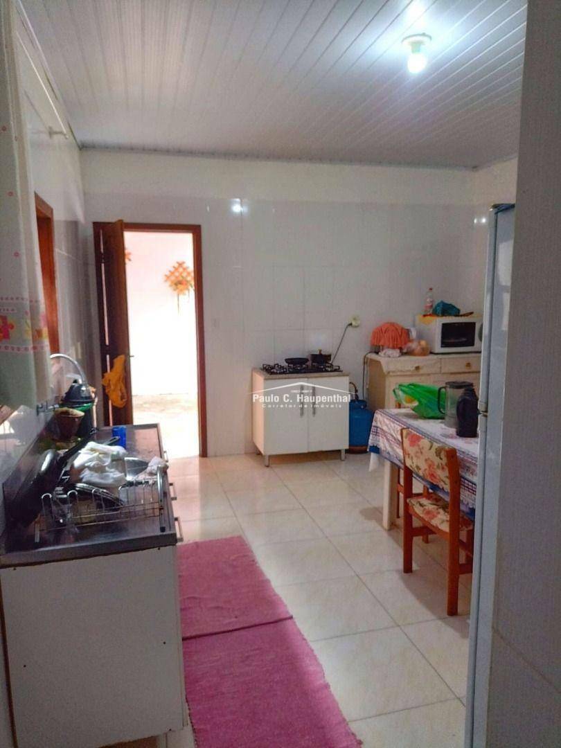 Casa à venda com 2 quartos, 150m² - Foto 4