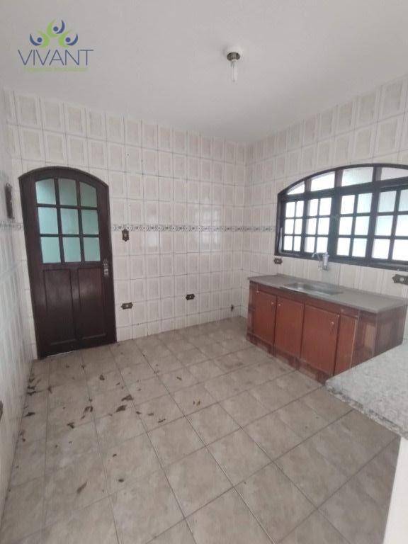 Casa à venda com 2 quartos, 60m² - Foto 23