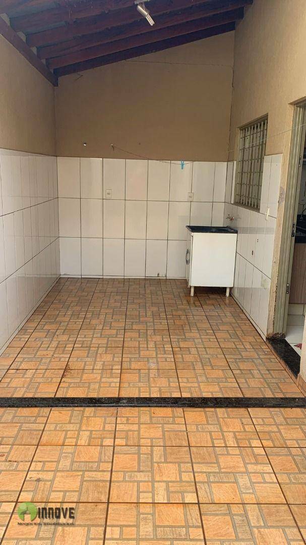 Casa à venda com 2 quartos, 100m² - Foto 22