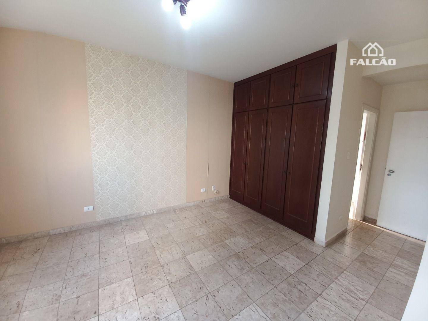 Apartamento para alugar com 4 quartos, 192m² - Foto 18