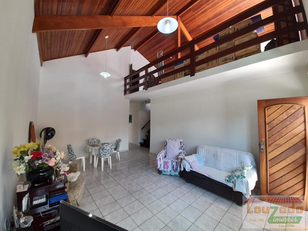 Casa à venda com 3 quartos, 188m² - Foto 3