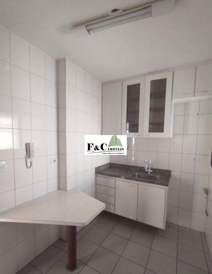 Apartamento à venda com 3 quartos, 86m² - Foto 19