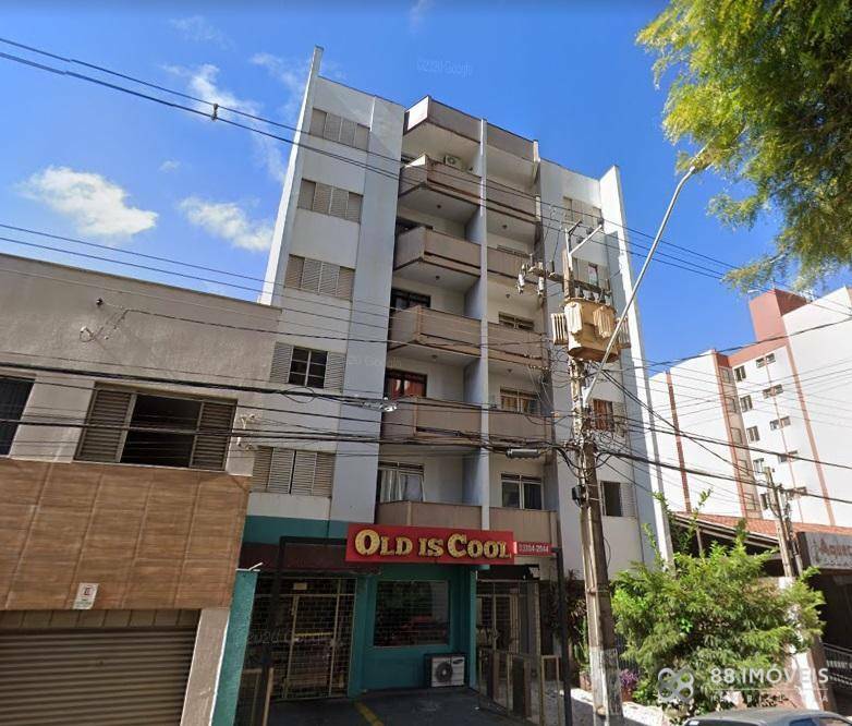 Apartamento à venda com 2 quartos, 64m² - Foto 1