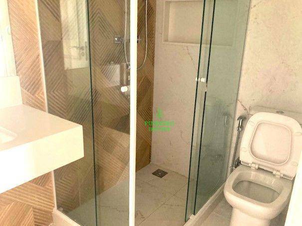 Apartamento à venda com 3 quartos, 210m² - Foto 22