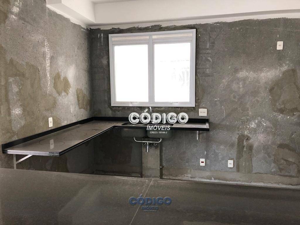 Apartamento à venda com 4 quartos, 204m² - Foto 8