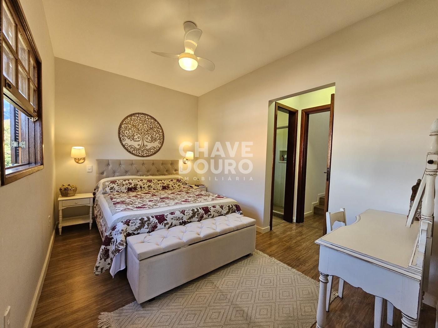 Casa à venda com 3 quartos, 173m² - Foto 28