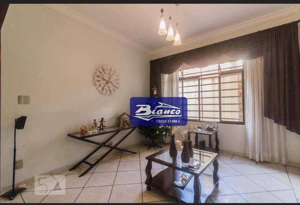 Sobrado à venda com 3 quartos, 240m² - Foto 6