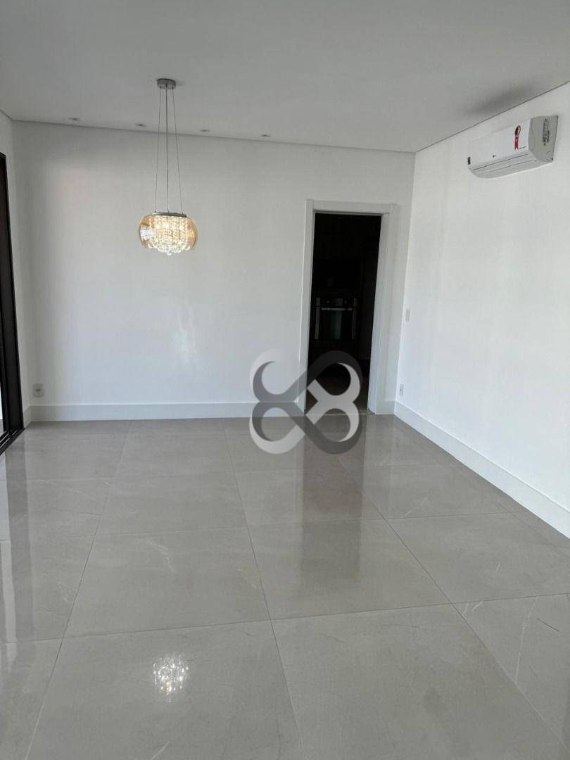 Apartamento para alugar com 3 quartos, 167m² - Foto 14