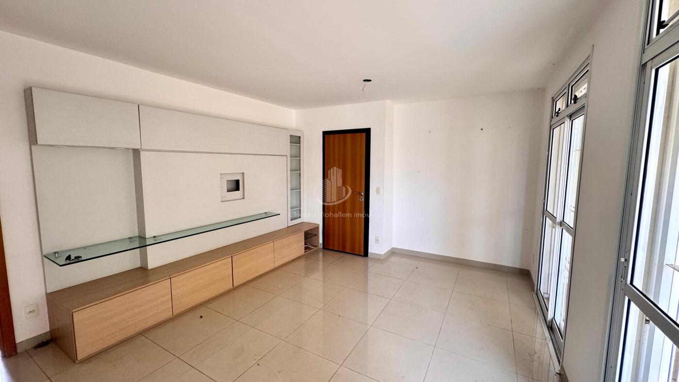 Apartamento à venda com 3 quartos, 132m² - Foto 1