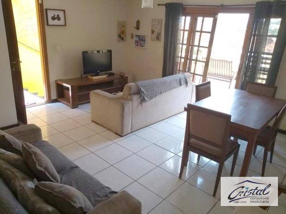 Casa à venda com 2 quartos, 154m² - Foto 4