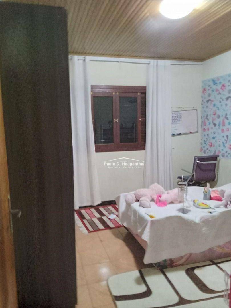 Casa à venda com 4 quartos, 167m² - Foto 6