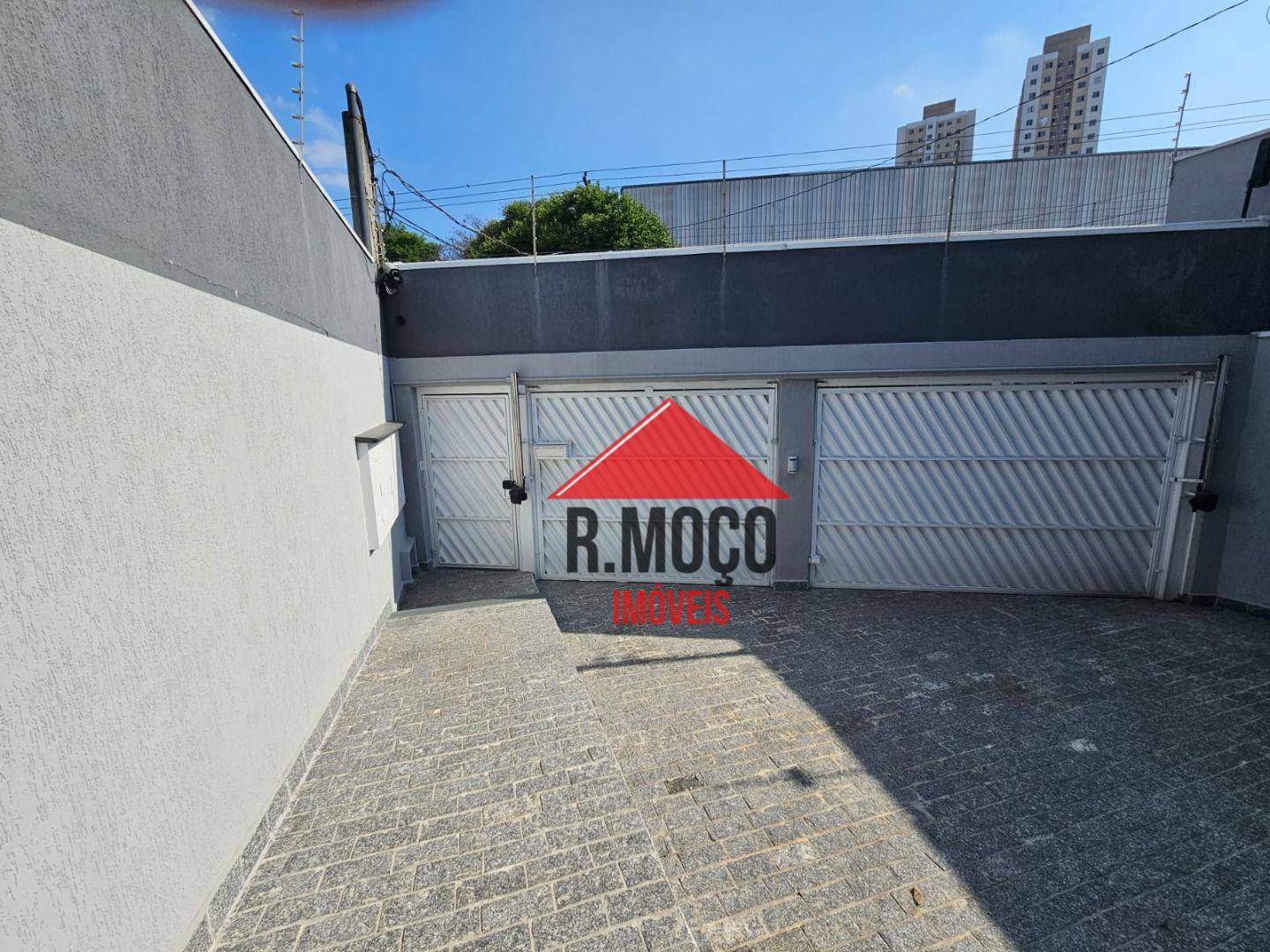 Sobrado à venda com 3 quartos, 208m² - Foto 4