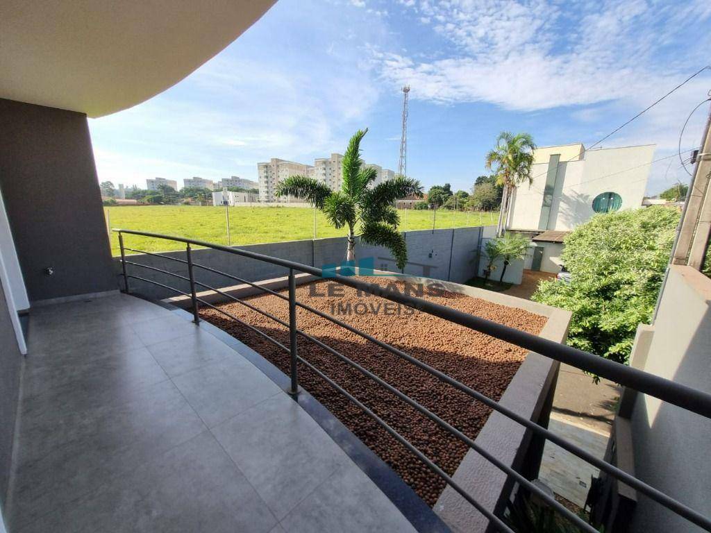 Casa à venda com 3 quartos, 210m² - Foto 19