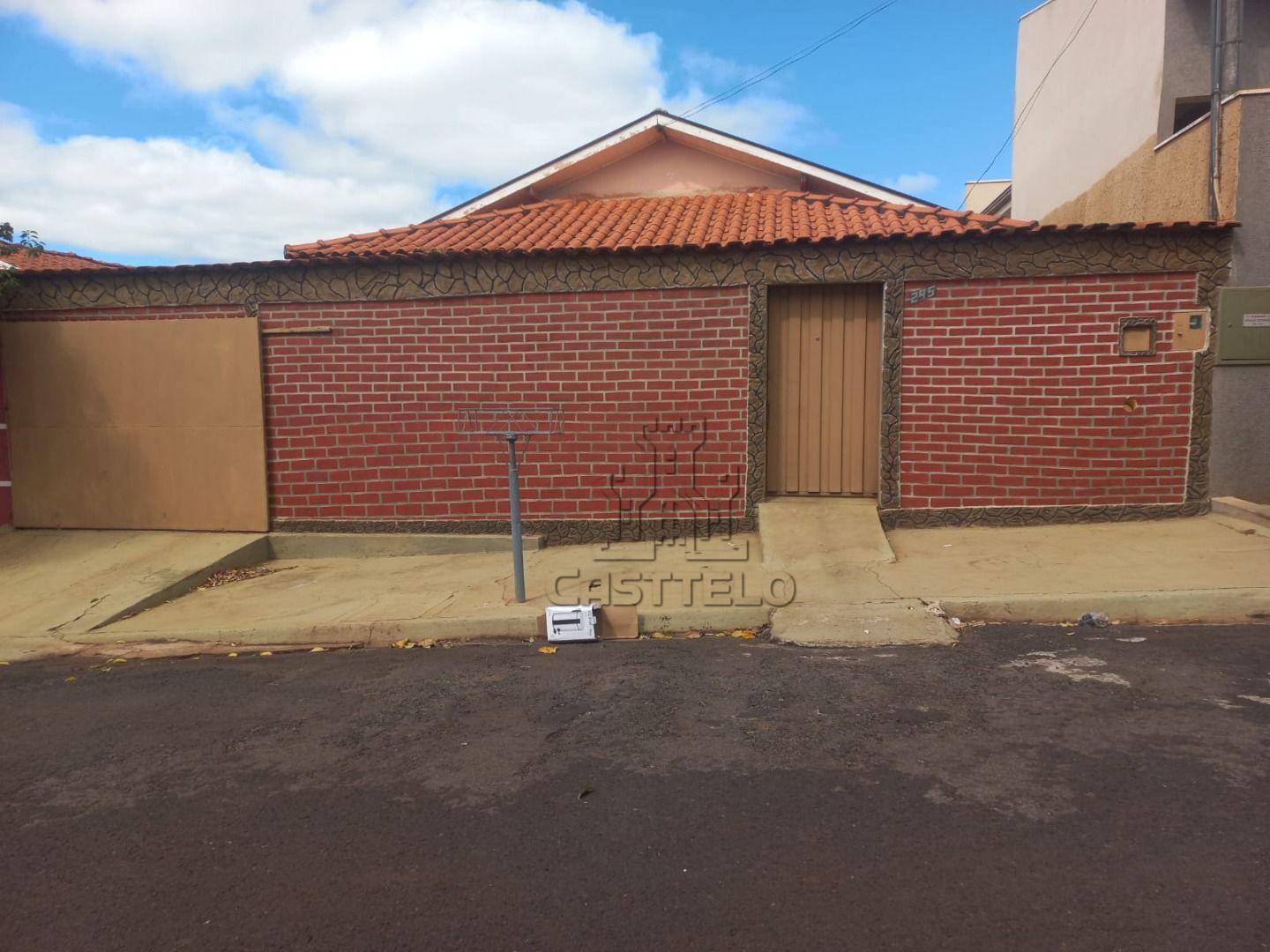 Casa, 4 quartos, 200 m² - Foto 1