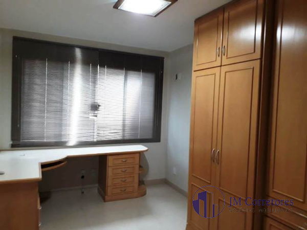 Casa à venda com 3 quartos, 298m² - Foto 14