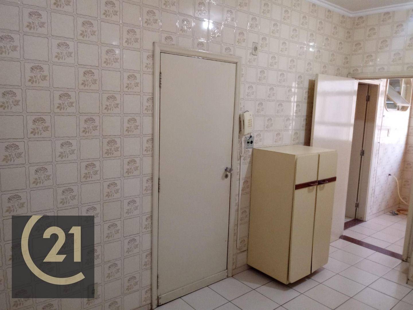 Apartamento à venda com 3 quartos, 146m² - Foto 15