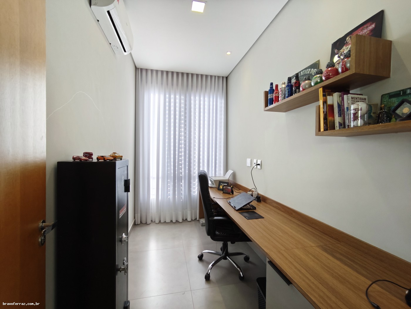 Casa de Condomínio à venda com 3 quartos, 272m² - Foto 8