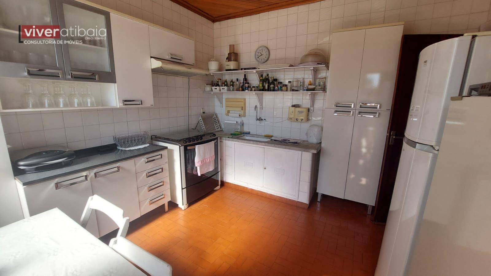 Casa à venda com 4 quartos, 250m² - Foto 57