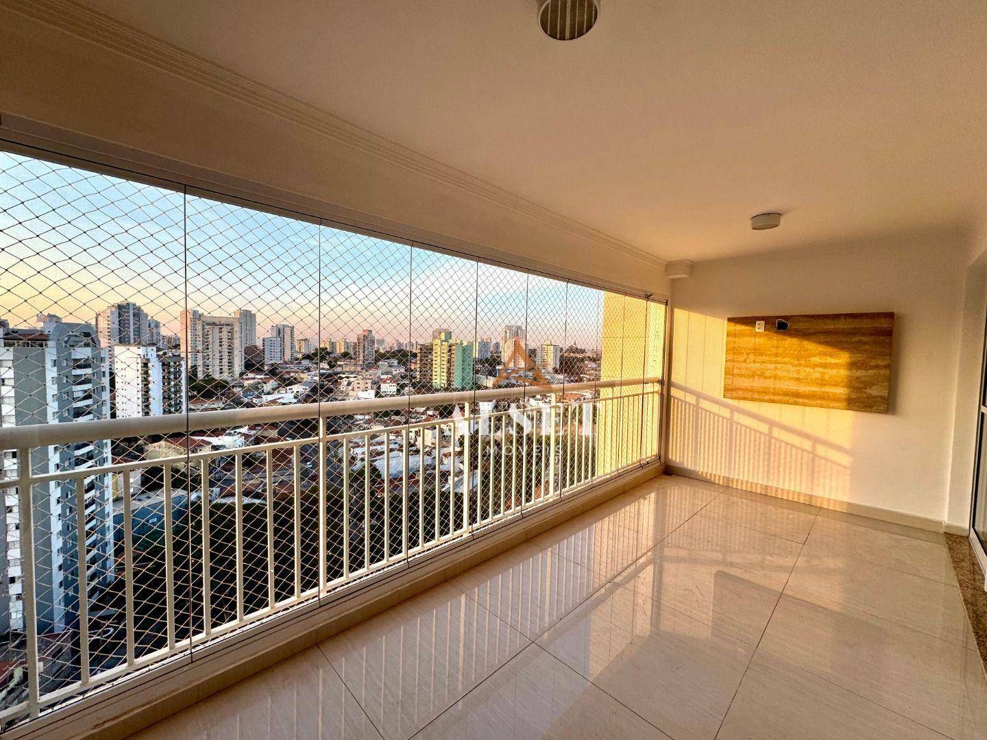 Apartamento à venda com 3 quartos, 104m² - Foto 1