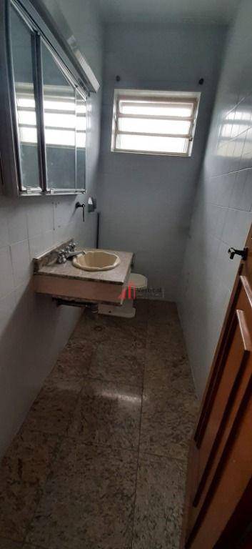 Sobrado para alugar com 3 quartos, 170m² - Foto 13