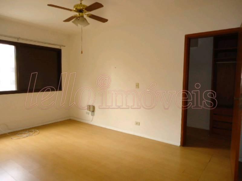 Apartamento para alugar com 2 quartos, 242m² - Foto 6