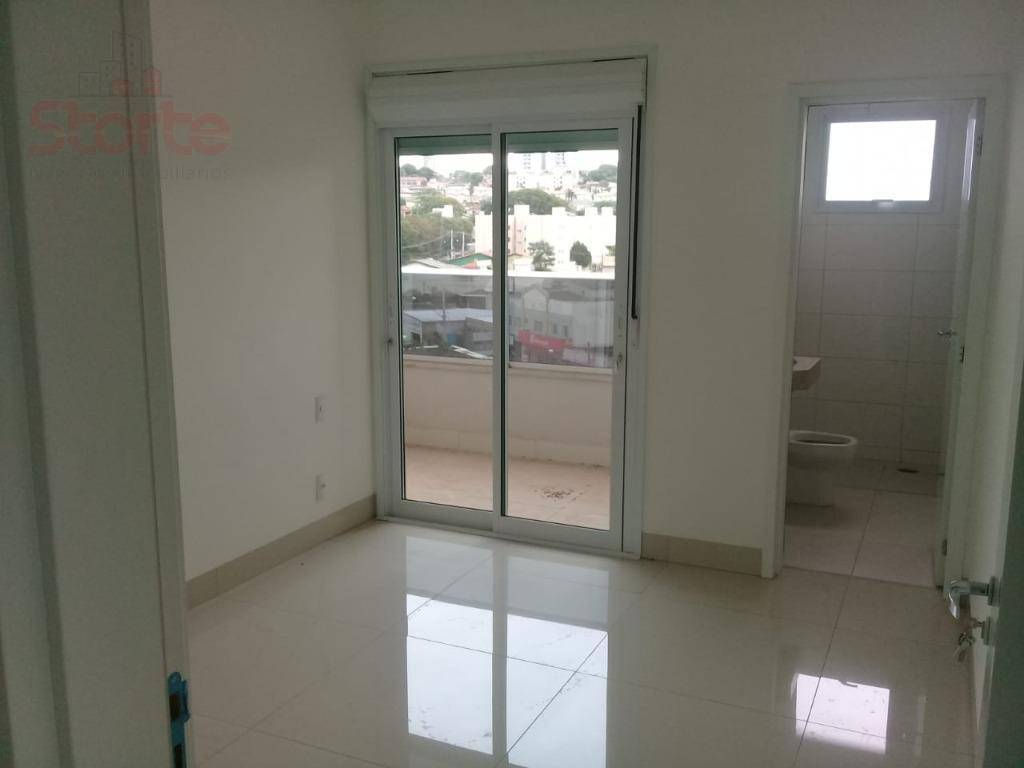 Apartamento à venda com 3 quartos, 143m² - Foto 41