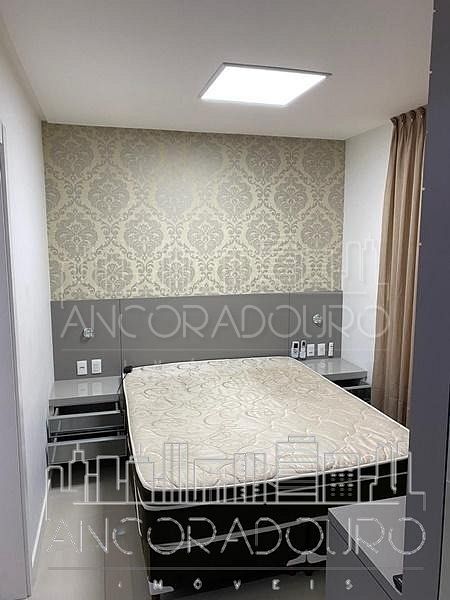 Apartamento à venda com 4 quartos, 150m² - Foto 21