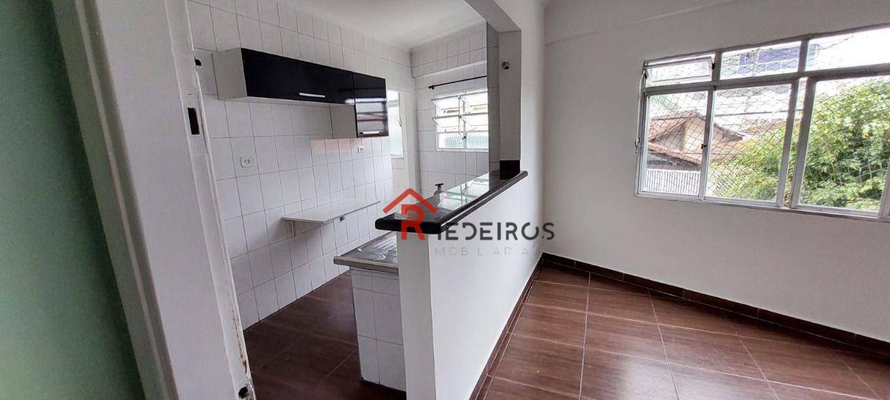 Apartamento à venda com 2 quartos, 61m² - Foto 6