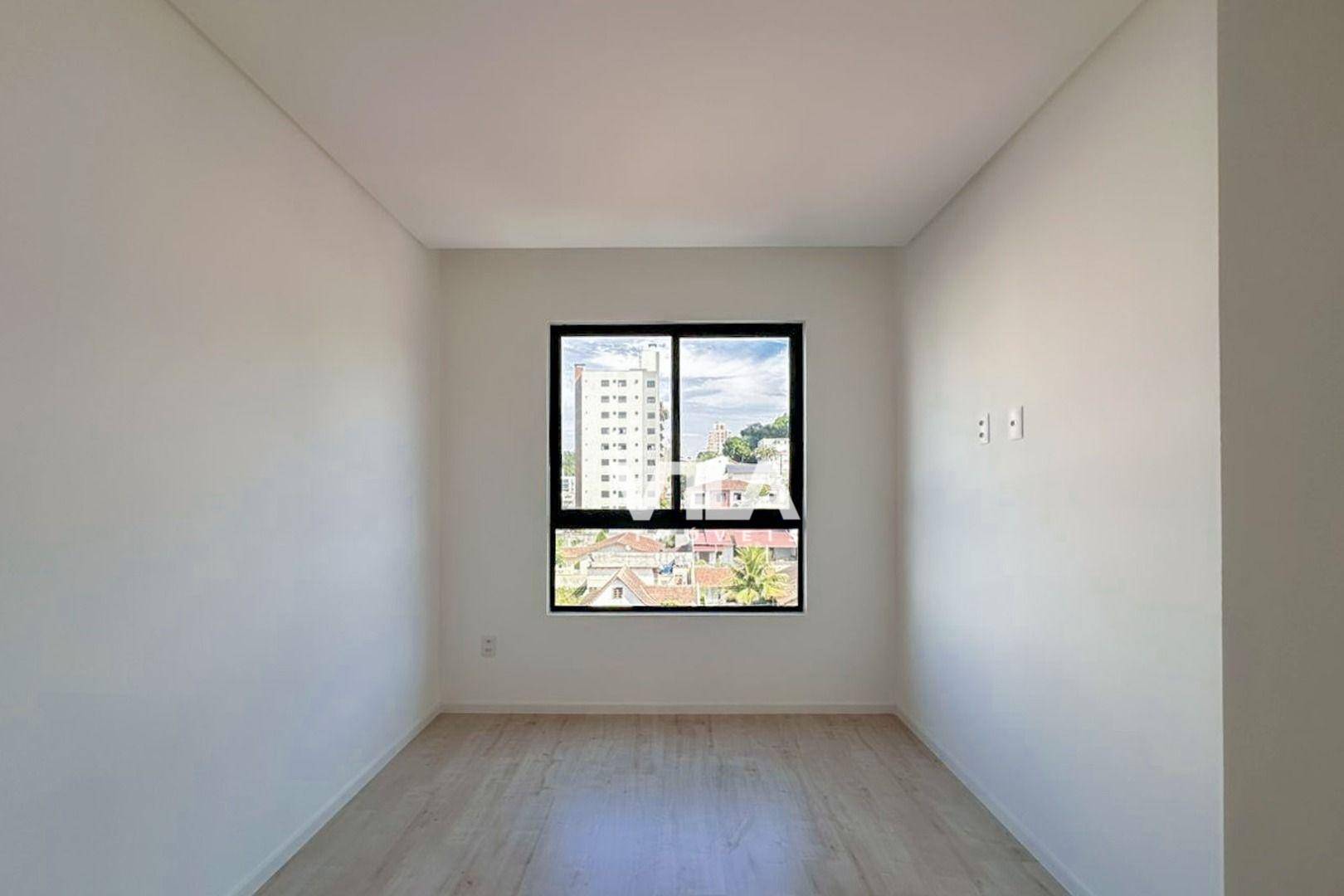 Apartamento à venda com 2 quartos, 68m² - Foto 15