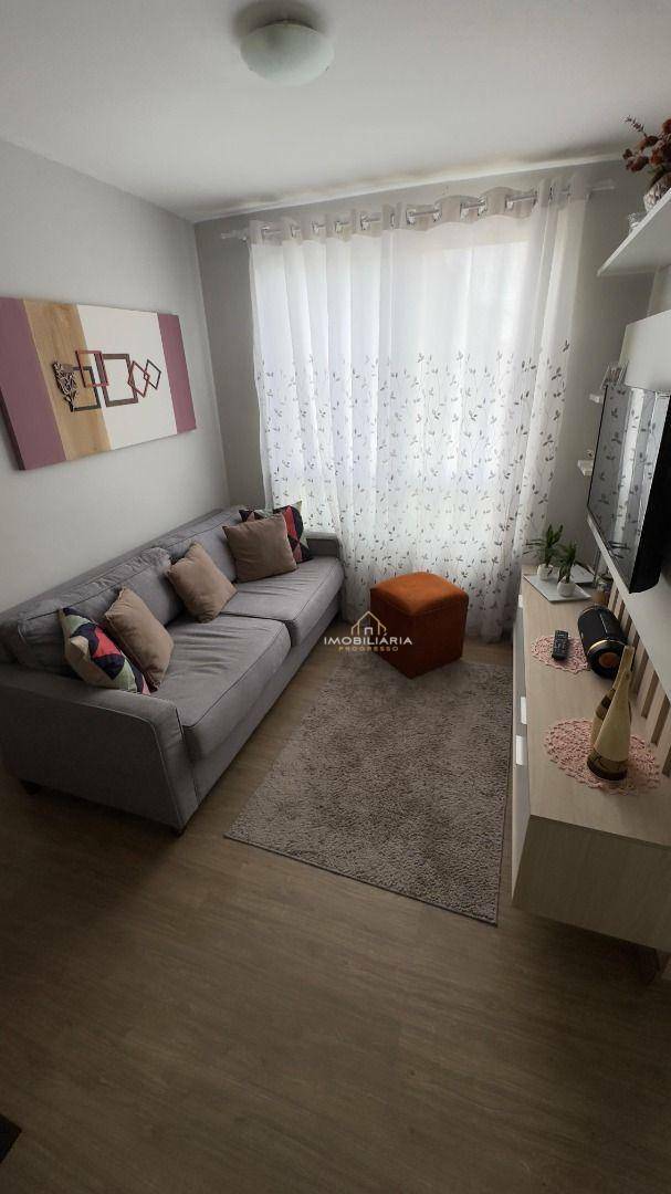 Apartamento à venda com 2 quartos, 42m² - Foto 3