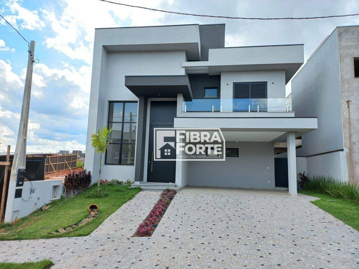 Casa de Condomínio à venda com 4 quartos, 285m² - Foto 1