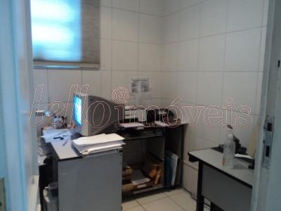 Apartamento para alugar com 3 quartos, 360m² - Foto 17