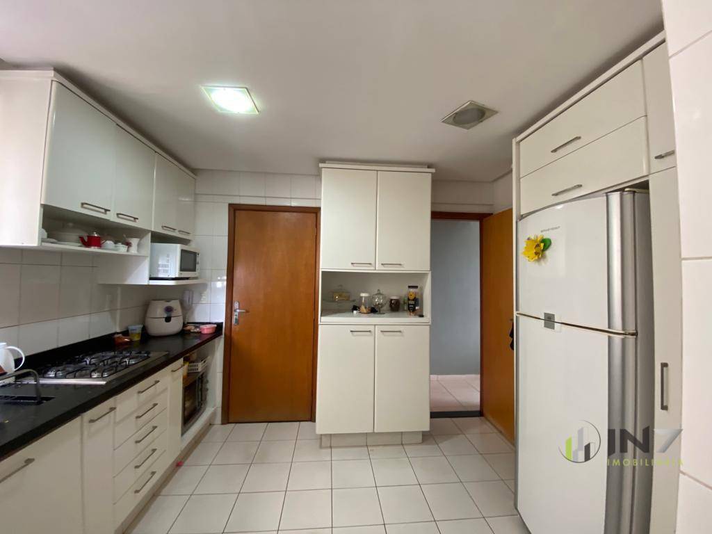 Apartamento à venda com 4 quartos, 115m² - Foto 10