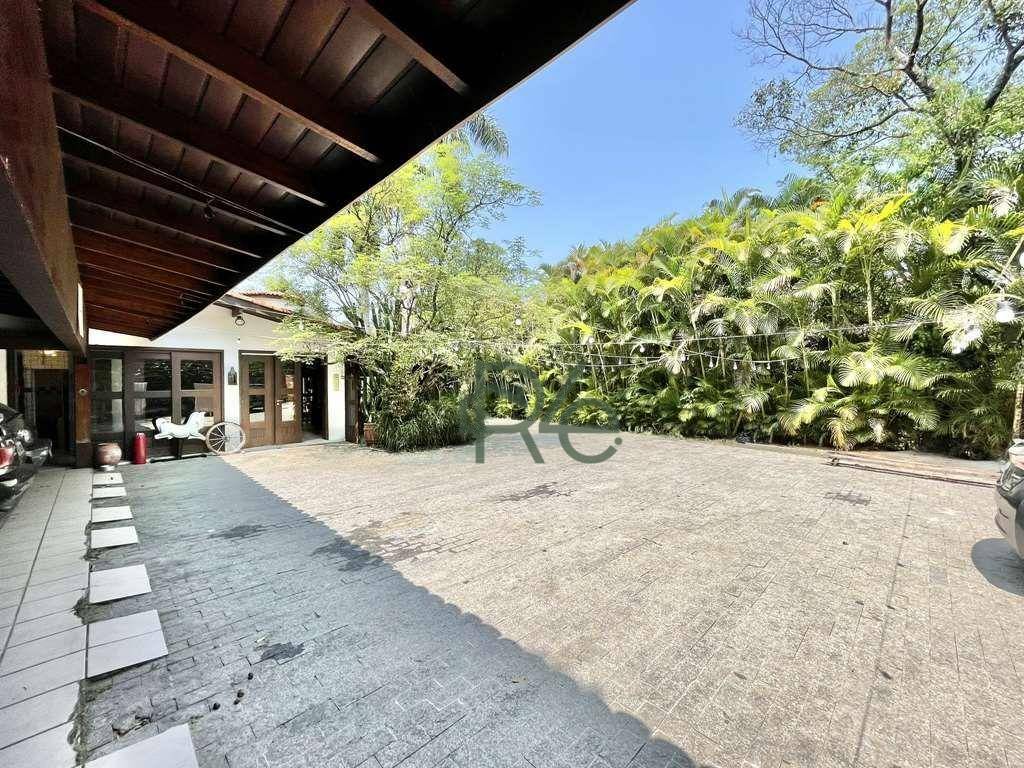 Casa de Condomínio à venda com 6 quartos, 641m² - Foto 12