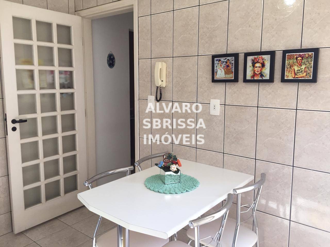 Apartamento à venda com 2 quartos, 65m² - Foto 9