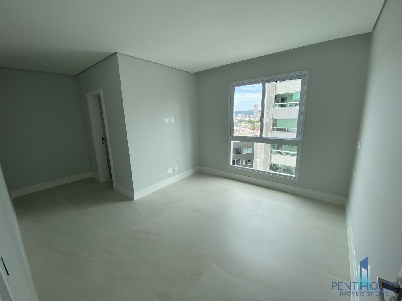 Apartamento à venda com 4 quartos, 132m² - Foto 8