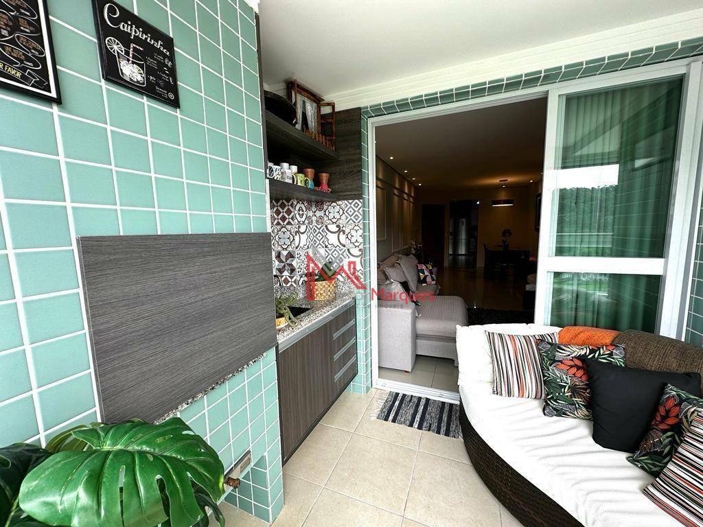 Apartamento à venda com 3 quartos, 125m² - Foto 5