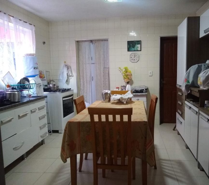 Sobrado à venda com 2 quartos, 100m² - Foto 10